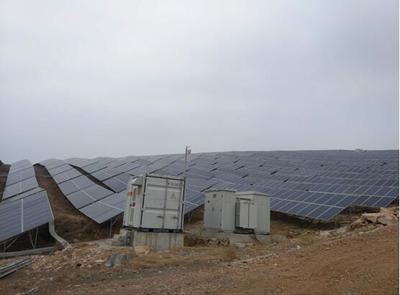 嵩基集团考察河南水木环保光伏发电基地，共推太阳能技术新发展